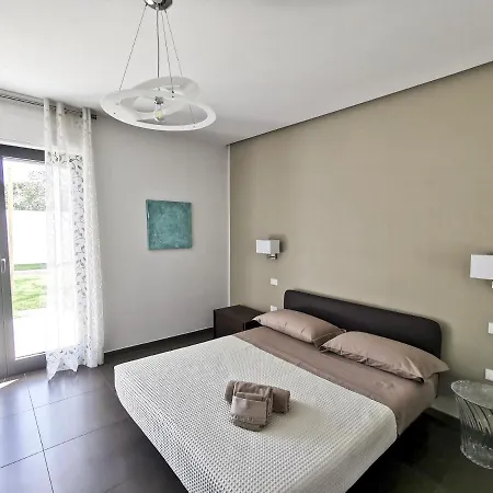 Land Boutique 4*