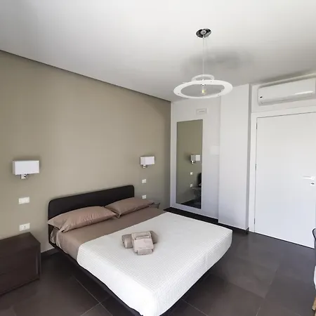 Land Boutique Castilenti